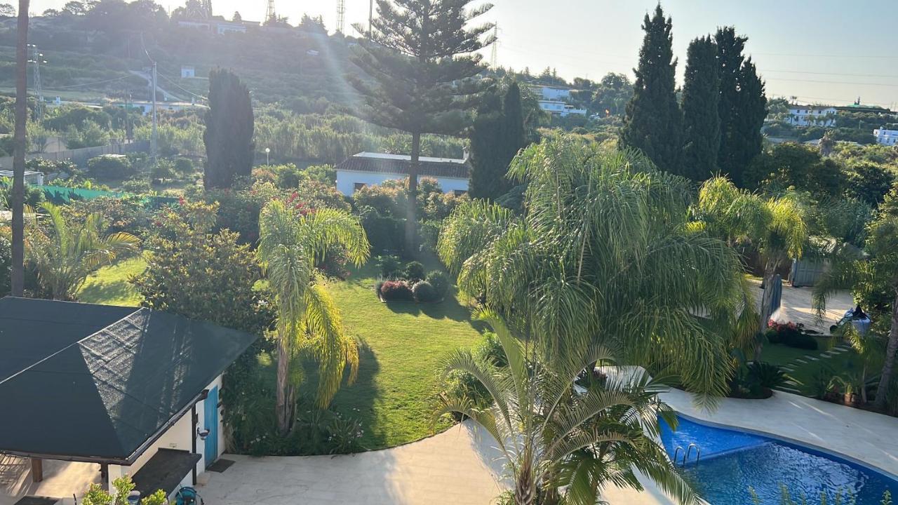 La Pina Verde Εστεπόνα Εξωτερικό φωτογραφία